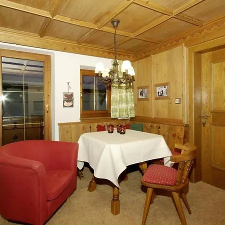 Hubertusklause Lech am Arlberg