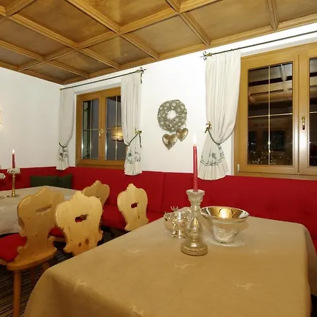 Hubertusklause Aparthotel 3*